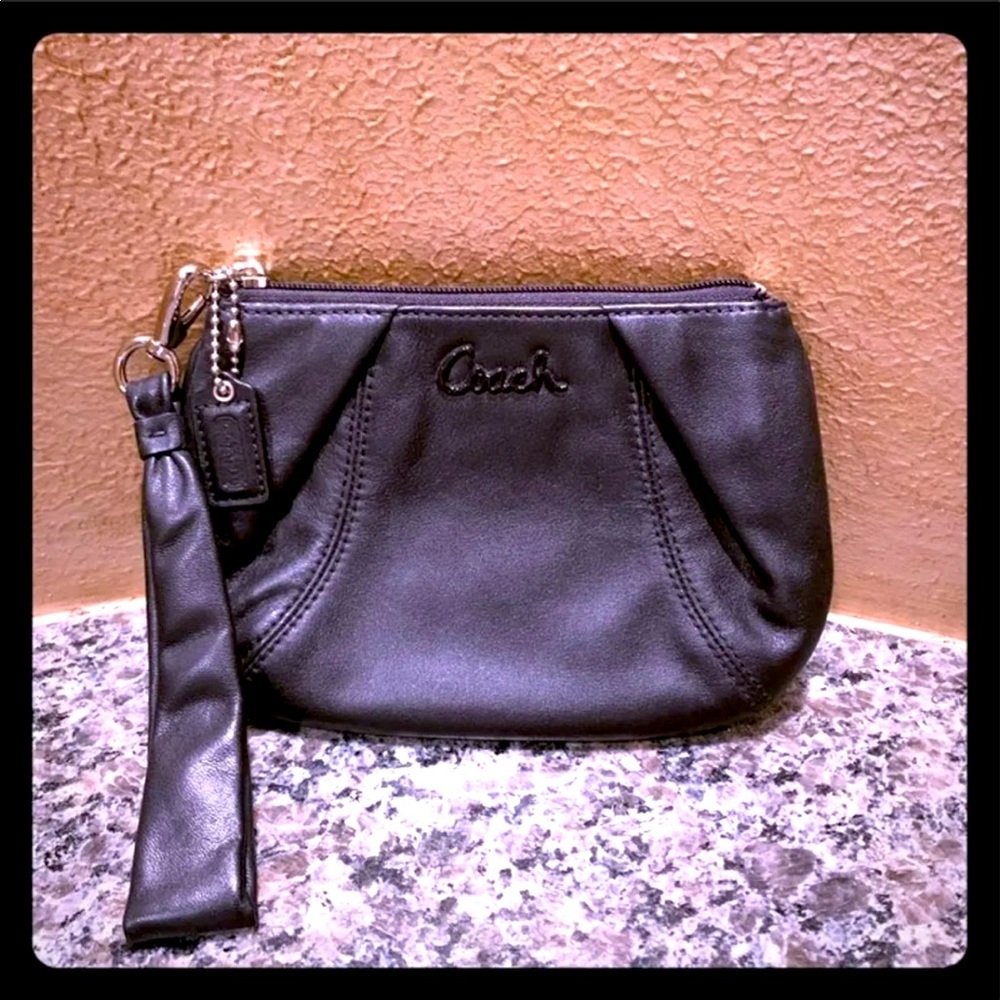 COACH LEATHER WRISTLET POUCH